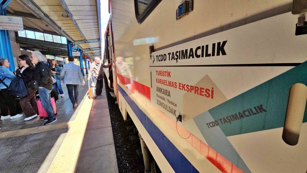 Karadeniz'de doğa şöleni! Turistik Karaelmas Ekspresi yolcularını büyüledi 11